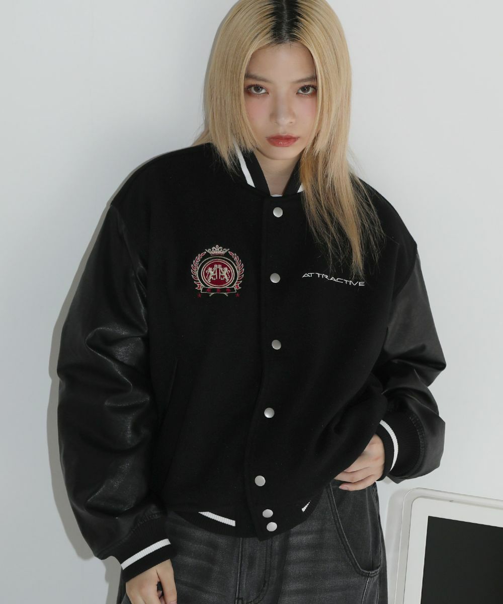 エンブレムロゴメルトンショートブルゾン スタジャン | MSG 